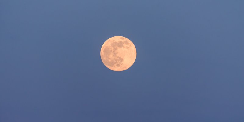 Pełnia Błękitnego Księżyca 31.08.2023