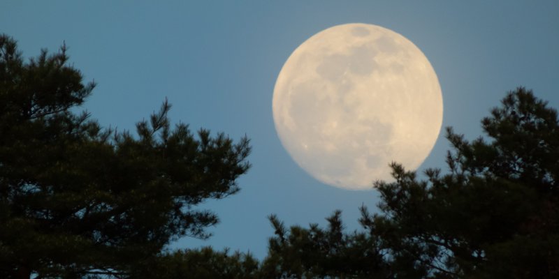 Listopadowy nów Księżyca 2023