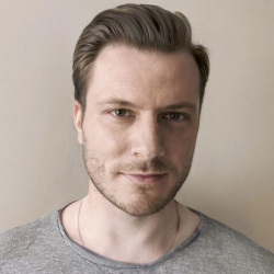 Wróżbita Mateusz Algiz